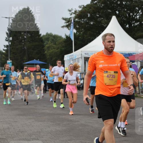 13.09.2026 - Kiel Lauf Andreas Tolksdorf http://msf.ph/oto/10338435 13.09.2026 09:55:07 Kiellinie 48, 4735, 384, 9992 meine-sportfotos.de