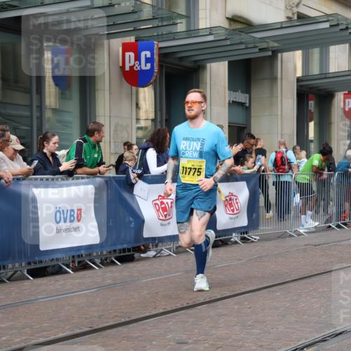 13.09.2026 - 21. swb-Marathon Bremen Strokosch-Dieckow http://msf.ph/oto/10338483 13.09.2026 11:05:55 Ziel 10204, 10375, 10376, 10662, 10681, 10682, 10852, 11029, 11156, 11340, 11374, 11432, 11460, 11674, 11690, 11729, 11775, 11786, 11849, 12479, 12486, 10018, 10168, 10238, 10259, 10260, 10305, 10382, 10457, 10619, 10864, 11024, 11132, 11164, 11477, 11520, 11791, 11947, 12156, 12186, 12362, 12378, 12501, 12523, 12528, 12773 meine-sportfotos.de