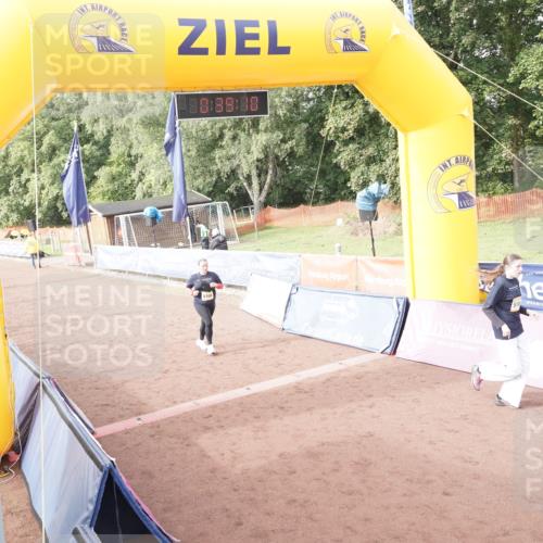 13.09.2026 - Airport Race Dennis Weichert http://msf.ph/oto/10338565 13.09.2026 10:39:43 Ziel 5104, 5108 meine-sportfotos.de