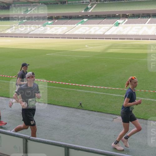 13.09.2026 - 21. swb-Marathon Bremen Michael Burmester http://msf.ph/oto/10338577 13.09.2026 13:16:38 Laufen im Stadion 134, 143, 153, 231, 263, 267, 271, 449, 588, 598, 612, 653, 990, 1057, 1185, 1312, 1465, 1539, 1813, 1825, 1874, 1987, 2013, 2067, 2096, 2218, 2235, 2259, 2351, 2359, 2363, 2381, 2385, 2386, 2389, 2468, 2532, 2550, 2562, 2579, 2586, 2655, 2664, 2667, 2678, 2698, 2760, 2778, 2783, 2797, 2799, 2821, 2846, 2859, 2874, 2958, 2974, 2996, 3001, 3075, 3104, 3133, 3157, 3165, 3185, 3195, 3213, 3237, 3265, 3314, 3331, 3366, 3382, 3387, 3479, 3486, 3501, 3506, 3512, 3829 meine-sportfotos.de