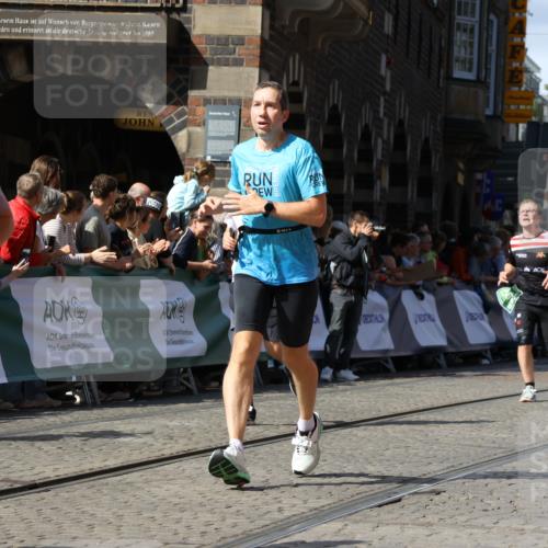 13.09.2026 - 21. swb-Marathon Bremen Strokosch-Dieckow http://msf.ph/oto/10338583 13.09.2026 13:19:50 Ziel 926, 1232, 1535, 3182, 4319, 4455, 4977, 4978, 5371, 7037, 7140, 7268, 7945, 8153, 8185, 9638, 13163, 205, 411, 431, 495, 511, 1053, 1252, 1390, 1551, 1972, 2343, 2807, 3240, 3411, 4287, 5340, 5389, 5813, 5837, 6663, 7404, 7488, 7531, 8263, 13192 meine-sportfotos.de