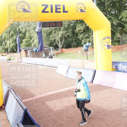 13.09.2026 - Airport Race Dennis Weichert http://msf.ph/oto/10338591 13.09.2026 10:39:52 Ziel  meine-sportfotos.de