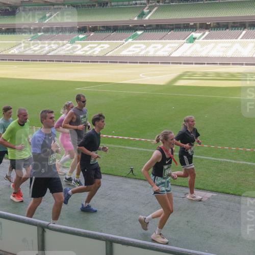 13.09.2026 - 21. swb-Marathon Bremen Michael Burmester http://msf.ph/oto/10338604 13.09.2026 13:16:41 Laufen im Stadion 134, 143, 153, 231, 263, 267, 271, 449, 588, 598, 612, 653, 990, 1057, 1185, 1312, 1465, 1539, 1813, 1825, 1874, 1987, 2013, 2067, 2096, 2218, 2259, 2351, 2363, 2381, 2385, 2386, 2389, 2468, 2532, 2550, 2562, 2579, 2586, 2655, 2664, 2667, 2678, 2698, 2760, 2778, 2783, 2797, 2799, 2821, 2846, 2859, 2874, 2974, 2984, 2996, 3001, 3075, 3104, 3133, 3157, 3165, 3185, 3195, 3213, 3237, 3265, 3314, 3331, 3366, 3382, 3387, 3479, 3486, 3501, 3506, 3512, 3829 meine-sportfotos.de