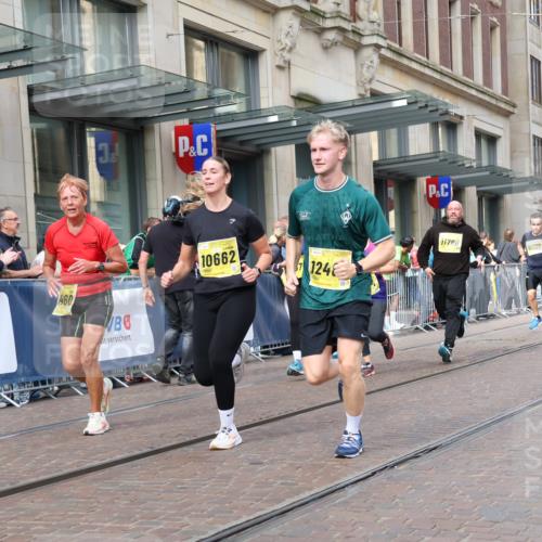 13.09.2026 - 21. swb-Marathon Bremen Strokosch-Dieckow http://msf.ph/oto/10338666 13.09.2026 11:06:00 Ziel 10375, 10376, 10681, 10682, 10852, 10853, 11028, 11029, 11340, 11374, 11432, 11460, 11674, 11690, 11729, 11786, 11849, 12217, 12479, 10018, 10168, 10204, 10238, 10305, 10382, 10457, 10619, 10662, 11024, 11132, 11156, 11164, 11477, 11775, 12156, 12186, 12378, 12486, 12523, 12528, 12773 meine-sportfotos.de