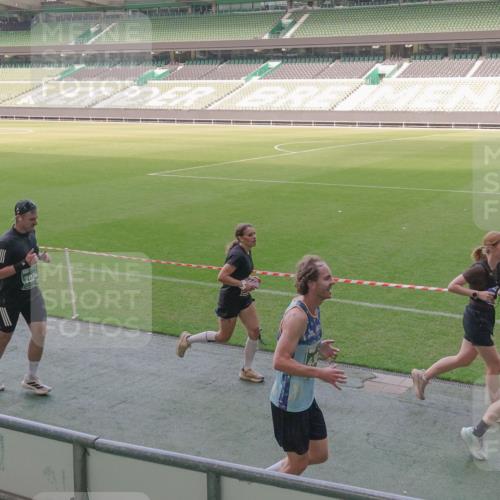 13.09.2026 - 21. swb-Marathon Bremen Michael Burmester http://msf.ph/oto/10338674 13.09.2026 13:16:53 Laufen im Stadion 134, 143, 153, 231, 267, 271, 449, 588, 598, 612, 653, 990, 1057, 1185, 1312, 1424, 1425, 1465, 1539, 1790, 1813, 1825, 1874, 1987, 2013, 2067, 2096, 2218, 2259, 2351, 2363, 2381, 2386, 2389, 2419, 2468, 2532, 2550, 2562, 2579, 2586, 2601, 2655, 2664, 2678, 2698, 2778, 2797, 2799, 2821, 2846, 2874, 2974, 2984, 2996, 3001, 3075, 3104, 3133, 3165, 3180, 3185, 3195, 3213, 3237, 3265, 3314, 3331, 3337, 3366, 3382, 3387, 3421, 3431, 3479, 3486, 3501, 3506, 3512 meine-sportfotos.de