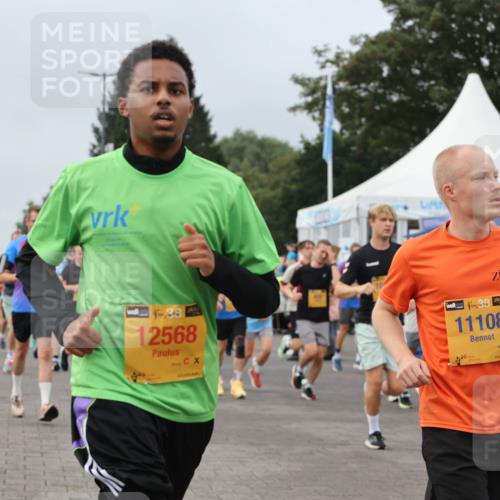 13.09.2026 - Kiel Lauf Andreas Tolksdorf http://msf.ph/oto/10338741 13.09.2026 09:55:17 Kiellinie 28, 12568, 8, 11108 meine-sportfotos.de