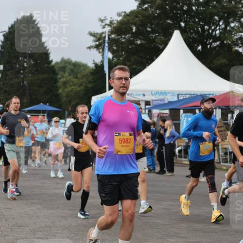 13.09.2026 - Kiel Lauf Andreas Tolksdorf http://msf.ph/oto/10338798 13.09.2026 09:55:19 Kiellinie 6656, 11129, 5262, 38, 5982, 811, 38, 11530 meine-sportfotos.de