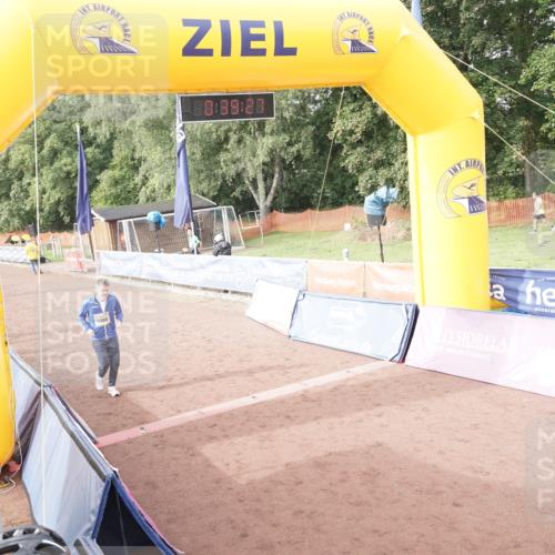 13.09.2026 - Airport Race Dennis Weichert http://msf.ph/oto/10338800 13.09.2026 10:40:01 Ziel 5080, 5381 meine-sportfotos.de