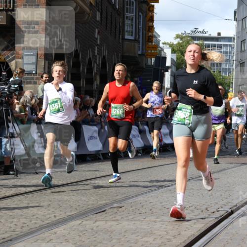 13.09.2026 - 21. swb-Marathon Bremen Strokosch-Dieckow http://msf.ph/oto/10338850 13.09.2026 13:26:00 Ziel 150, 191, 209, 1458, 1752, 2033, 2421, 2781, 3124, 3186, 3722, 3806, 4161, 4411, 4439, 4717, 4842, 4927, 5139, 5622, 5703, 5755, 5814, 8545, 8597, 8890, 9440, 9506, 1896, 2666, 3516, 4723, 4724, 5854, 5906, 6886, 8635, 9266, 9794 meine-sportfotos.de