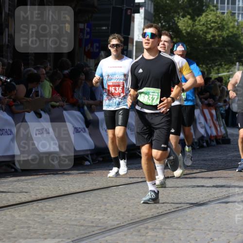 13.09.2026 - 21. swb-Marathon Bremen Strokosch-Dieckow http://msf.ph/oto/10338888 13.09.2026 13:19:58 Ziel 161, 461, 926, 1010, 1232, 1281, 1468, 1535, 1642, 2870, 2906, 3966, 4455, 4479, 4480, 4977, 4978, 7037, 7140, 7268, 7655, 7945, 8153, 8185, 9359, 9984, 13163, 205, 431, 655, 1058, 1252, 1390, 1537, 1931, 2122, 2343, 2807, 2885, 2903, 3685, 3690, 4287, 5340, 5389, 5837, 6663, 7341, 7531, 9518, 9756 meine-sportfotos.de