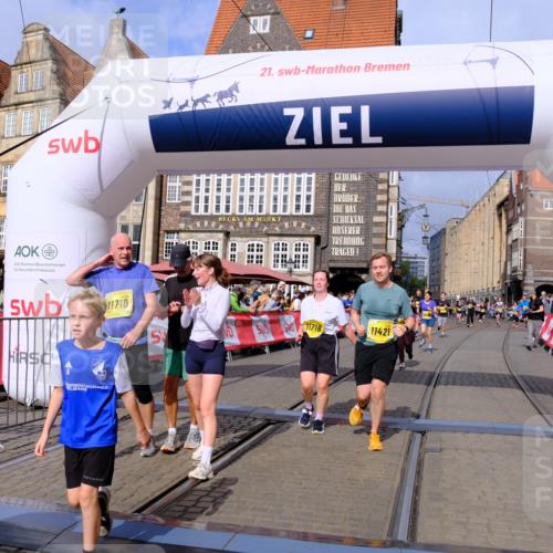 13.09.2026 - 21. swb-Marathon Bremen Tim E. http://msf.ph/oto/10338896 13.09.2026 11:09:02 Ziel 10399, 10469, 10599, 10609, 11053, 11358, 11421, 11434, 11678, 11710, 11718, 11834, 12162, 12256, 12353, 12438, 12517 meine-sportfotos.de