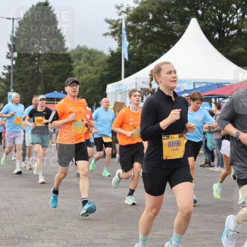 13.09.2026 - Kiel Lauf Andreas Tolksdorf http://msf.ph/oto/10338903 13.09.2026 09:55:25 Kiellinie 1192, 8079, 38, 8896, 372 meine-sportfotos.de