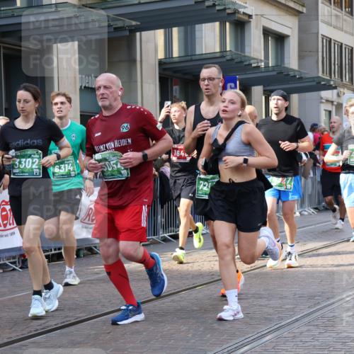 13.09.2026 - 21. swb-Marathon Bremen Strokosch-Dieckow http://msf.ph/oto/10338922 13.09.2026 13:26:34 Ziel 531, 946, 2089, 2779, 3076, 3302, 3510, 3527, 3852, 3893, 4327, 4397, 4441, 4563, 4598, 4919, 5054, 5689, 5937, 5943, 6289, 6314, 6375, 6455, 6580, 7027, 7246, 7317, 8112, 8303, 9150, 9511, 9551, 9854, 9878, 13097, 1368, 1649, 2434, 2658, 2779, 3526, 3603, 3983, 4077, 4723, 5747, 5934, 5992, 6230, 6548, 6639, 7626, 8817, 9260, 13195 meine-sportfotos.de