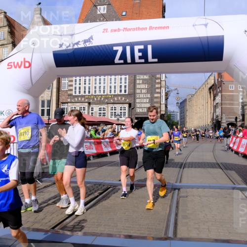 13.09.2026 - 21. swb-Marathon Bremen Tim E. http://msf.ph/oto/10338929 13.09.2026 11:09:02 Ziel 10399, 10469, 10599, 10609, 11053, 11358, 11421, 11434, 11678, 11710, 11718, 11834, 12162, 12256, 12353, 12438, 12517 meine-sportfotos.de