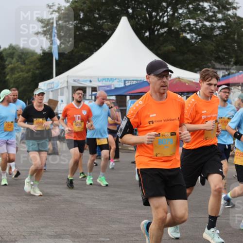 13.09.2026 - Kiel Lauf Andreas Tolksdorf http://msf.ph/oto/10338945 13.09.2026 09:55:26 Kiellinie 4, 38, 6603, 1, 39, 816, 1147, 6504, 9420, 38, 8079, 2361, 2225 meine-sportfotos.de