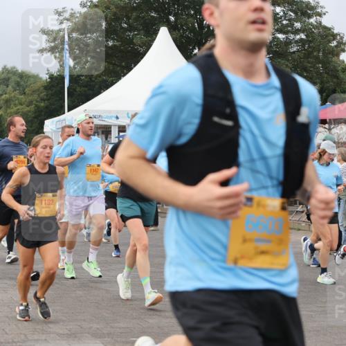 13.09.2026 - Kiel Lauf Andreas Tolksdorf http://msf.ph/oto/10338973 13.09.2026 09:55:27 Kiellinie 12023, 5202, 9294, 1192, 1147, 7355 meine-sportfotos.de