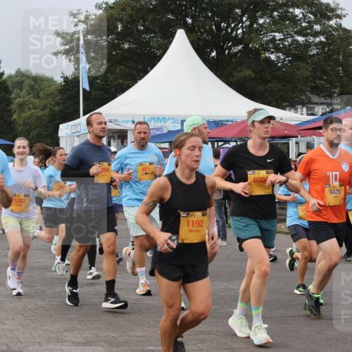 13.09.2026 - Kiel Lauf Andreas Tolksdorf http://msf.ph/oto/10338990 13.09.2026 09:55:27 Kiellinie 7688, 120, 1, 39, 8973, 5202, 11567, 294, 451, 1192, 6504, 9420, 12445 meine-sportfotos.de