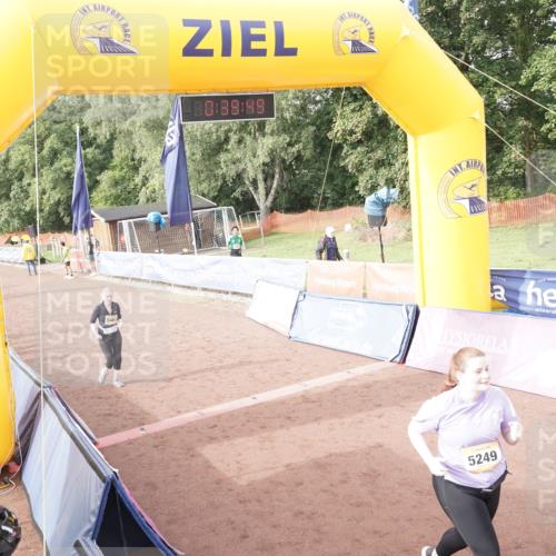 13.09.2026 - Airport Race Dennis Weichert http://msf.ph/oto/10339023 13.09.2026 10:40:22 Ziel 5006, 5249 meine-sportfotos.de