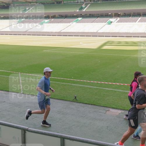 13.09.2026 - 21. swb-Marathon Bremen Michael Burmester http://msf.ph/oto/10339030 13.09.2026 13:17:44 Laufen im Stadion 134, 153, 267, 271, 311, 404, 449, 546, 588, 732, 753, 837, 990, 1057, 1312, 1424, 1425, 1465, 1539, 1790, 1813, 1825, 1844, 1868, 1987, 2056, 2067, 2096, 2123, 2259, 2357, 2358, 2363, 2381, 2389, 2419, 2532, 2550, 2562, 2586, 2601, 2614, 2647, 2655, 2778, 2797, 2821, 2849, 2857, 2880, 2893, 2974, 2984, 2996, 2999, 3096, 3100, 3104, 3146, 3180, 3195, 3210, 3213, 3314, 3337, 3366, 3421, 3431, 3476, 3479, 3501, 3506, 3537, 3548, 3633, 3654, 3740, 4478 meine-sportfotos.de