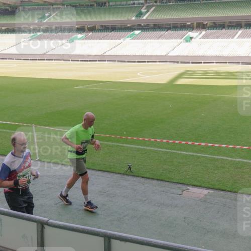 13.09.2026 - 21. swb-Marathon Bremen Michael Burmester http://msf.ph/oto/10339047 13.09.2026 13:17:48 Laufen im Stadion 134, 153, 267, 271, 311, 404, 449, 546, 588, 732, 753, 837, 990, 1057, 1424, 1425, 1465, 1539, 1790, 1813, 1825, 1844, 1868, 1987, 2056, 2067, 2096, 2123, 2259, 2357, 2358, 2363, 2381, 2389, 2419, 2532, 2550, 2562, 2586, 2601, 2614, 2647, 2655, 2778, 2797, 2821, 2849, 2857, 2879, 2880, 2893, 2974, 2984, 2996, 2999, 3096, 3100, 3104, 3146, 3180, 3195, 3210, 3213, 3314, 3337, 3366, 3421, 3431, 3476, 3479, 3501, 3506, 3537, 3548, 3633, 3654, 3740, 4478 meine-sportfotos.de