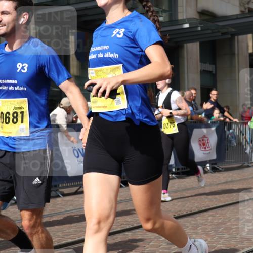 13.09.2026 - 21. swb-Marathon Bremen Strokosch-Dieckow http://msf.ph/oto/10339055 13.09.2026 11:06:13 Ziel 10323, 10376, 10654, 10681, 10682, 10795, 10849, 10852, 10853, 10989, 11021, 11028, 11240, 11340, 11374, 11432, 11729, 11849, 12146, 12217, 12479, 12485, 10018, 10204, 10375, 10382, 10619, 10662, 11029, 11132, 11156, 11164, 11460, 11477, 11674, 11690, 11775, 11786, 12186, 12486 meine-sportfotos.de
