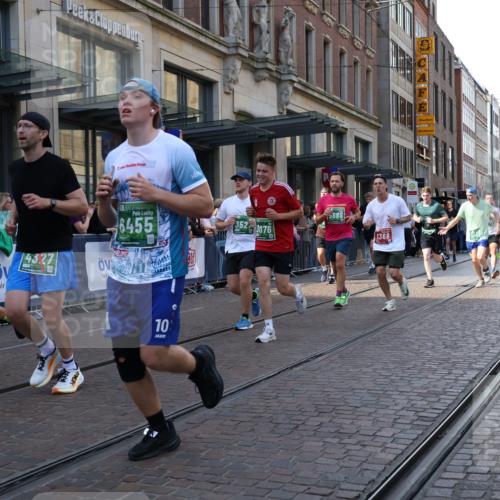 13.09.2026 - 21. swb-Marathon Bremen Strokosch-Dieckow http://msf.ph/oto/10339061 13.09.2026 13:26:37 Ziel 531, 946, 1493, 1494, 2089, 2454, 3076, 3302, 3510, 3527, 3852, 3893, 4327, 4397, 4441, 4563, 4598, 4919, 5054, 5689, 5937, 5943, 6289, 6314, 6455, 6580, 7027, 7072, 7246, 7317, 8112, 8303, 9150, 9511, 9551, 9854, 9878, 13097, 1368, 1649, 2434, 2658, 2779, 3526, 3603, 3983, 4077, 5747, 5934, 5992, 6230, 6289, 6375, 6548, 6639, 7626, 8817, 9260, 13195 meine-sportfotos.de