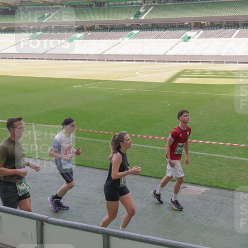 13.09.2026 - 21. swb-Marathon Bremen Michael Burmester http://msf.ph/oto/10339073 13.09.2026 13:17:53 Laufen im Stadion 134, 153, 267, 271, 311, 404, 449, 546, 588, 732, 753, 837, 990, 1057, 1424, 1425, 1539, 1790, 1813, 1825, 1844, 1868, 1987, 2056, 2067, 2096, 2123, 2137, 2259, 2294, 2357, 2358, 2363, 2381, 2389, 2419, 2453, 2532, 2550, 2562, 2586, 2601, 2614, 2647, 2655, 2797, 2821, 2849, 2857, 2879, 2880, 2893, 2984, 2996, 2999, 3096, 3100, 3104, 3146, 3180, 3195, 3210, 3213, 3314, 3337, 3366, 3421, 3431, 3476, 3479, 3501, 3506, 3537, 3548, 3633, 3654, 3740, 3879, 4478 meine-sportfotos.de