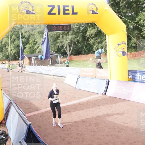 13.09.2026 - Airport Race Dennis Weichert http://msf.ph/oto/10339077 13.09.2026 10:40:24 Ziel 5006, 5249 meine-sportfotos.de