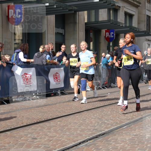13.09.2026 - 21. swb-Marathon Bremen Strokosch-Dieckow http://msf.ph/oto/10339078 13.09.2026 11:06:14 Ziel 10323, 10376, 10654, 10681, 10682, 10795, 10849, 10852, 10853, 10989, 11021, 11028, 11240, 11340, 11374, 11432, 11729, 11849, 12146, 12217, 12479, 12485, 10204, 10375, 10382, 10619, 10662, 10681, 10682, 11029, 11132, 11156, 11164, 11460, 11477, 11674, 11690, 11775, 11786, 11849, 12186, 12479, 12486 meine-sportfotos.de