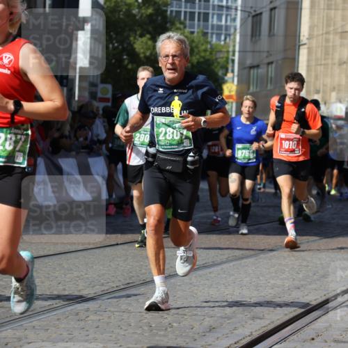 13.09.2026 - 21. swb-Marathon Bremen Strokosch-Dieckow http://msf.ph/oto/10339096 13.09.2026 13:20:02 Ziel 161, 461, 926, 1010, 1232, 1281, 1468, 1535, 1642, 2870, 2906, 3319, 3966, 4101, 4479, 4480, 4977, 4978, 7037, 7140, 7655, 8185, 8263, 9082, 9359, 9984, 13163, 205, 655, 1058, 1390, 1537, 1750, 1931, 2122, 2343, 2807, 2885, 2903, 3685, 3690, 4287, 5340, 5389, 5583, 6663, 7018, 7341, 7531, 7664, 9518, 9756 meine-sportfotos.de