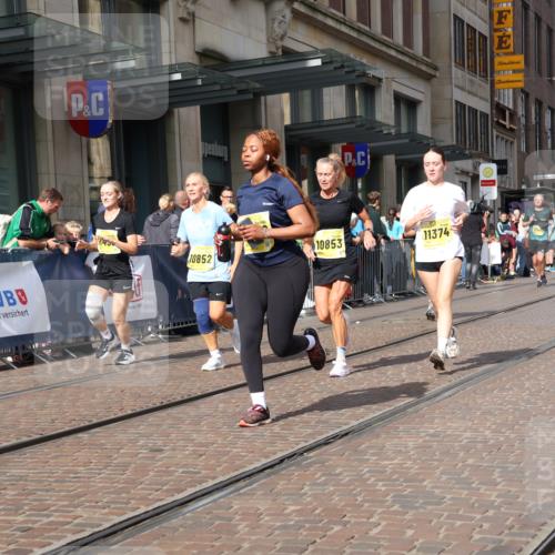 13.09.2026 - 21. swb-Marathon Bremen Strokosch-Dieckow http://msf.ph/oto/10339101 13.09.2026 11:06:14 Ziel 10323, 10376, 10654, 10681, 10682, 10795, 10849, 10852, 10853, 10989, 11021, 11028, 11240, 11340, 11374, 11432, 11729, 11849, 12146, 12217, 12479, 12485, 10204, 10375, 10382, 10619, 10662, 10681, 10682, 11029, 11132, 11156, 11164, 11460, 11477, 11674, 11690, 11775, 11786, 11849, 12186, 12479, 12486 meine-sportfotos.de