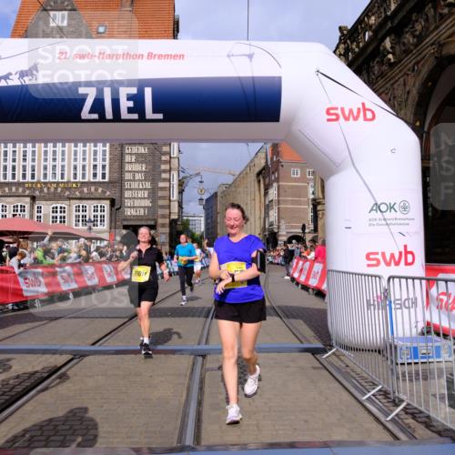 13.09.2026 - 21. swb-Marathon Bremen Tim E. http://msf.ph/oto/10339157 13.09.2026 11:09:17 Ziel 10217, 10321, 10455, 10469, 10570, 10599, 10630, 11011, 11053, 11074, 11138, 11304, 11434, 11531, 11578, 11812, 11905, 12192, 12256, 12337, 12353, 12438, 12554 meine-sportfotos.de
