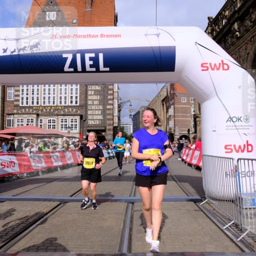 13.09.2026 - 21. swb-Marathon Bremen Tim E. http://msf.ph/oto/10339173 13.09.2026 11:09:17 Ziel 10217, 10321, 10455, 10469, 10570, 10599, 10630, 11011, 11053, 11074, 11138, 11304, 11434, 11531, 11578, 11812, 11905, 12192, 12256, 12337, 12353, 12438, 12554 meine-sportfotos.de