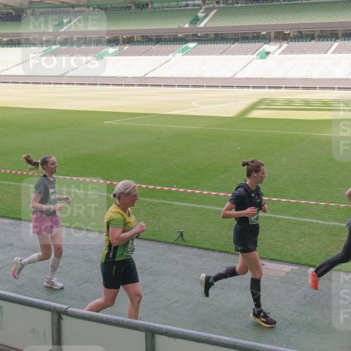 13.09.2026 - 21. swb-Marathon Bremen Michael Burmester http://msf.ph/oto/10339218 13.09.2026 13:18:18 Laufen im Stadion 311, 404, 449, 486, 546, 588, 732, 753, 837, 921, 1057, 1424, 1425, 1431, 1506, 1765, 1790, 1813, 1844, 1868, 2056, 2067, 2096, 2123, 2137, 2224, 2294, 2357, 2358, 2389, 2419, 2453, 2532, 2550, 2557, 2586, 2601, 2614, 2622, 2647, 2655, 2786, 2821, 2845, 2849, 2857, 2879, 2880, 2893, 2944, 2984, 2999, 3072, 3096, 3100, 3104, 3146, 3180, 3195, 3210, 3213, 3285, 3287, 3314, 3337, 3421, 3431, 3476, 3479, 3506, 3537, 3548, 3619, 3633, 3654, 3740, 3879, 4478 meine-sportfotos.de