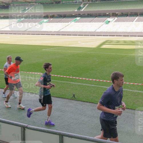 13.09.2026 - 21. swb-Marathon Bremen Michael Burmester http://msf.ph/oto/10339230 13.09.2026 13:18:21 Laufen im Stadion 311, 404, 449, 486, 546, 588, 732, 753, 837, 921, 1057, 1424, 1425, 1431, 1506, 1765, 1790, 1813, 1844, 1868, 2056, 2067, 2096, 2123, 2137, 2224, 2294, 2357, 2358, 2389, 2419, 2453, 2532, 2550, 2557, 2563, 2586, 2601, 2614, 2622, 2647, 2655, 2786, 2845, 2849, 2857, 2879, 2880, 2893, 2944, 2984, 2999, 3072, 3096, 3100, 3104, 3146, 3180, 3195, 3198, 3210, 3285, 3287, 3314, 3337, 3421, 3431, 3476, 3479, 3506, 3537, 3548, 3619, 3633, 3654, 3740, 3879, 4478 meine-sportfotos.de