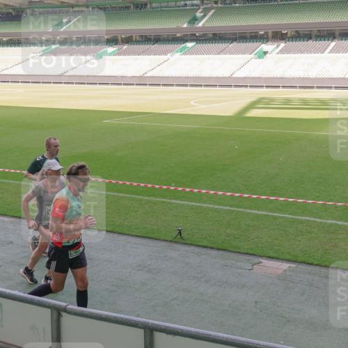 13.09.2026 - 21. swb-Marathon Bremen Michael Burmester http://msf.ph/oto/10339239 13.09.2026 13:18:24 Laufen im Stadion 311, 404, 449, 486, 546, 588, 732, 753, 837, 921, 1057, 1424, 1425, 1431, 1506, 1765, 1790, 1813, 1844, 1868, 2056, 2067, 2096, 2123, 2137, 2224, 2294, 2357, 2358, 2389, 2419, 2453, 2532, 2550, 2557, 2563, 2586, 2601, 2614, 2622, 2647, 2655, 2786, 2845, 2849, 2857, 2879, 2880, 2893, 2944, 2983, 2984, 2999, 3046, 3072, 3096, 3100, 3104, 3146, 3180, 3189, 3195, 3198, 3210, 3285, 3287, 3314, 3337, 3421, 3431, 3476, 3479, 3506, 3537, 3548, 3619, 3633, 3654, 3740, 3879, 4478 meine-sportfotos.de