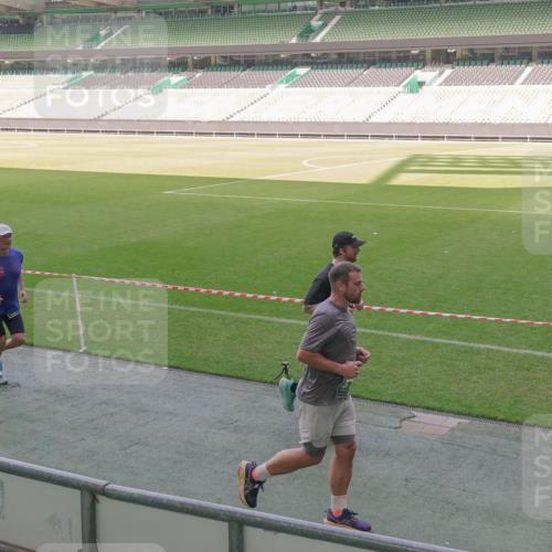 13.09.2026 - 21. swb-Marathon Bremen Michael Burmester http://msf.ph/oto/10339259 13.09.2026 13:18:27 Laufen im Stadion 311, 404, 486, 546, 588, 732, 753, 837, 921, 1057, 1424, 1425, 1431, 1506, 1765, 1790, 1813, 1844, 1868, 2056, 2067, 2096, 2123, 2137, 2224, 2294, 2357, 2358, 2389, 2419, 2453, 2532, 2550, 2557, 2563, 2586, 2601, 2614, 2622, 2647, 2655, 2786, 2845, 2849, 2857, 2879, 2880, 2893, 2944, 2983, 2984, 2999, 3046, 3072, 3096, 3100, 3104, 3146, 3180, 3189, 3195, 3198, 3210, 3285, 3287, 3314, 3337, 3421, 3431, 3476, 3479, 3537, 3548, 3619, 3633, 3654, 3740, 3879, 4478 meine-sportfotos.de