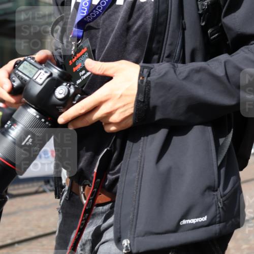 13.09.2026 - 21. swb-Marathon Bremen Strokosch-Dieckow http://msf.ph/oto/10339271 13.09.2026 11:06:22 Ziel 10323, 10378, 10654, 10663, 10795, 10849, 10989, 11021, 11066, 11240, 11370, 12124, 12146, 12219, 12249, 12485, 10204, 10375, 10376, 10662, 10681, 10682, 10852, 10853, 11028, 11029, 11156, 11340, 11374, 11432, 11460, 11674, 11690, 11729, 11775, 11786, 11849, 12217, 12479, 12486 meine-sportfotos.de