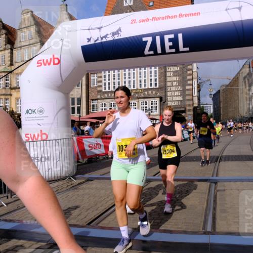 13.09.2026 - 21. swb-Marathon Bremen Tim E. http://msf.ph/oto/10339281 13.09.2026 11:09:26 Ziel 10217, 10314, 10321, 10455, 10570, 10630, 10686, 10983, 11011, 11091, 11138, 11304, 11531, 11578, 11764, 11905, 11987, 12155, 12192, 12337, 12491, 12554 meine-sportfotos.de