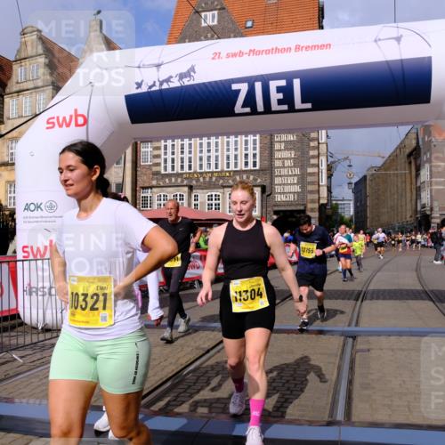 13.09.2026 - 21. swb-Marathon Bremen Tim E. http://msf.ph/oto/10339289 13.09.2026 11:09:27 Ziel 10217, 10314, 10321, 10455, 10570, 10630, 10686, 10983, 11011, 11091, 11138, 11304, 11531, 11578, 11764, 11905, 11987, 12155, 12192, 12337, 12491, 12554, 13607 meine-sportfotos.de