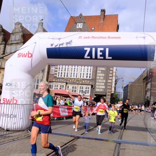 13.09.2026 - 21. swb-Marathon Bremen Tim E. http://msf.ph/oto/10339315 13.09.2026 11:09:31 Ziel 10314, 10321, 10570, 10630, 10664, 10686, 10694, 10983, 11091, 11138, 11304, 11578, 11764, 11882, 11883, 11915, 11987, 12155, 12192, 12337, 12491, 12554, 13607 meine-sportfotos.de
