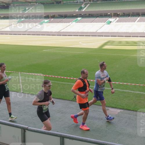 13.09.2026 - 21. swb-Marathon Bremen Michael Burmester http://msf.ph/oto/10339316 13.09.2026 13:18:37 Laufen im Stadion 311, 333, 404, 486, 512, 546, 588, 732, 753, 837, 921, 1424, 1425, 1431, 1506, 1765, 1790, 1844, 1868, 2056, 2067, 2096, 2123, 2137, 2224, 2240, 2294, 2357, 2358, 2389, 2419, 2453, 2532, 2557, 2563, 2601, 2614, 2622, 2647, 2655, 2689, 2703, 2786, 2843, 2845, 2849, 2857, 2879, 2880, 2893, 2944, 2983, 2984, 2999, 3031, 3046, 3072, 3096, 3100, 3104, 3146, 3180, 3189, 3195, 3198, 3210, 3285, 3287, 3314, 3337, 3421, 3431, 3476, 3537, 3548, 3619, 3633, 3654, 3740, 3879, 4478 meine-sportfotos.de