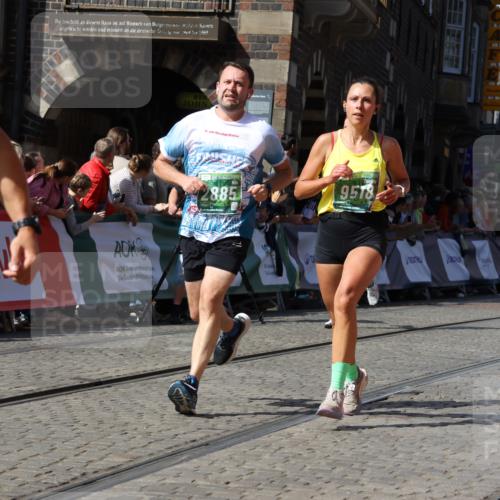 13.09.2026 - 21. swb-Marathon Bremen Strokosch-Dieckow http://msf.ph/oto/10339327 13.09.2026 13:20:10 Ziel 161, 411, 461, 495, 511, 1010, 1053, 1281, 1468, 1551, 1642, 1972, 2870, 2906, 3240, 3319, 3411, 3966, 4101, 4479, 4480, 5813, 7037, 7404, 7488, 7655, 8263, 9082, 9359, 9984, 13192, 201, 232, 334, 1197, 1750, 2122, 2577, 2953, 3685, 4351, 5137, 5450, 5583, 6901, 7018, 7664, 8178, 9047, 13222 meine-sportfotos.de