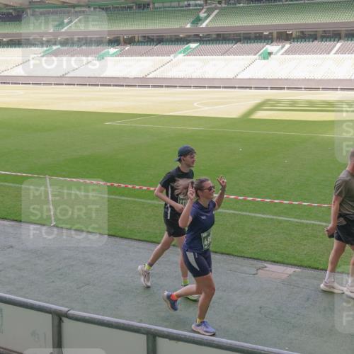 13.09.2026 - 21. swb-Marathon Bremen Michael Burmester http://msf.ph/oto/10339338 13.09.2026 13:18:42 Laufen im Stadion 311, 333, 404, 486, 512, 546, 732, 753, 837, 921, 938, 1424, 1425, 1431, 1506, 1765, 1790, 1844, 1868, 2056, 2096, 2123, 2137, 2224, 2240, 2294, 2315, 2357, 2358, 2389, 2419, 2453, 2557, 2563, 2601, 2614, 2622, 2647, 2655, 2689, 2703, 2786, 2843, 2845, 2849, 2857, 2879, 2880, 2893, 2944, 2983, 2984, 2999, 3031, 3046, 3072, 3096, 3100, 3146, 3180, 3189, 3198, 3210, 3285, 3287, 3314, 3337, 3421, 3431, 3476, 3537, 3548, 3619, 3633, 3654, 3740, 3879, 4478 meine-sportfotos.de