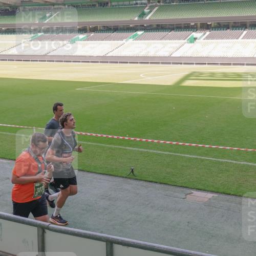 13.09.2026 - 21. swb-Marathon Bremen Michael Burmester http://msf.ph/oto/10339343 13.09.2026 13:18:43 Laufen im Stadion 311, 333, 404, 486, 512, 546, 732, 753, 837, 921, 938, 1424, 1425, 1431, 1506, 1765, 1790, 1844, 1868, 2056, 2096, 2123, 2137, 2224, 2240, 2294, 2315, 2357, 2358, 2389, 2419, 2453, 2557, 2563, 2601, 2614, 2622, 2647, 2689, 2703, 2786, 2843, 2845, 2849, 2857, 2879, 2880, 2893, 2944, 2983, 2984, 2999, 3031, 3046, 3072, 3096, 3100, 3146, 3180, 3189, 3198, 3210, 3285, 3287, 3337, 3421, 3431, 3476, 3537, 3548, 3619, 3633, 3654, 3740, 3879, 4478 meine-sportfotos.de