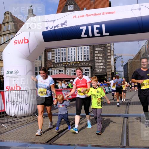 13.09.2026 - 21. swb-Marathon Bremen Tim E. http://msf.ph/oto/10339357 13.09.2026 11:09:33 Ziel 10314, 10321, 10556, 10570, 10630, 10664, 10686, 10694, 10769, 10823, 10983, 11091, 11138, 11304, 11578, 11764, 11882, 11883, 11914, 11915, 11987, 11995, 12155, 12322, 12337, 12491, 13607 meine-sportfotos.de