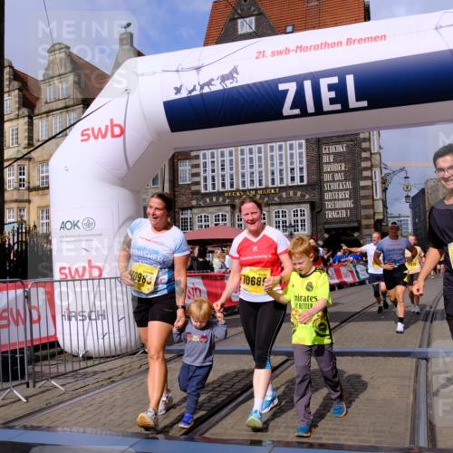 13.09.2026 - 21. swb-Marathon Bremen Tim E. http://msf.ph/oto/10339379 13.09.2026 11:09:34 Ziel 10314, 10321, 10556, 10570, 10664, 10686, 10694, 10769, 10823, 10981, 10983, 11091, 11138, 11225, 11304, 11578, 11764, 11882, 11883, 11914, 11915, 11987, 11995, 12155, 12322, 12337, 12491, 13607 meine-sportfotos.de