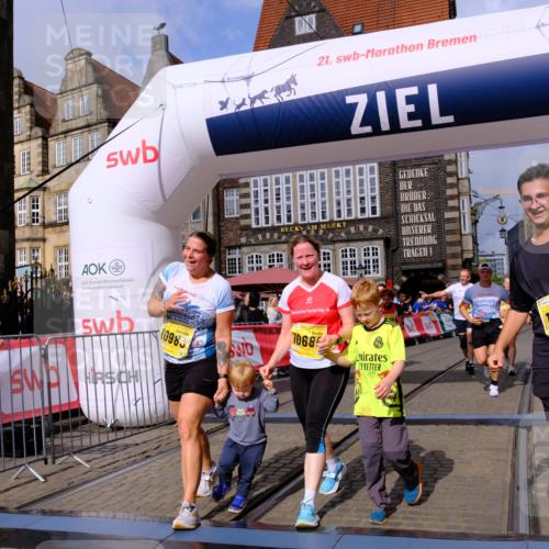 13.09.2026 - 21. swb-Marathon Bremen Tim E. http://msf.ph/oto/10339389 13.09.2026 11:09:34 Ziel 10314, 10321, 10556, 10570, 10664, 10686, 10694, 10769, 10823, 10981, 10983, 11091, 11138, 11225, 11304, 11578, 11764, 11882, 11883, 11914, 11915, 11987, 11995, 12155, 12322, 12337, 12491, 13607 meine-sportfotos.de