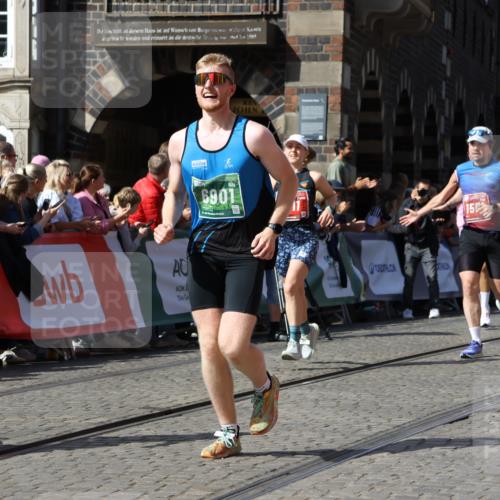 13.09.2026 - 21. swb-Marathon Bremen Strokosch-Dieckow http://msf.ph/oto/10339416 13.09.2026 13:20:18 Ziel 205, 411, 431, 495, 511, 1053, 1058, 1252, 1390, 1537, 1551, 1972, 2343, 2807, 2903, 3240, 3319, 3411, 3690, 4101, 4287, 5340, 5389, 5813, 5837, 6663, 7404, 7488, 7531, 8263, 9082, 13192, 201, 232, 334, 1197, 1528, 1646, 2493, 2577, 2953, 3813, 4351, 4358, 5137, 5450, 5493, 6495, 6496, 8178, 9047, 9721, 9949, 13222 meine-sportfotos.de