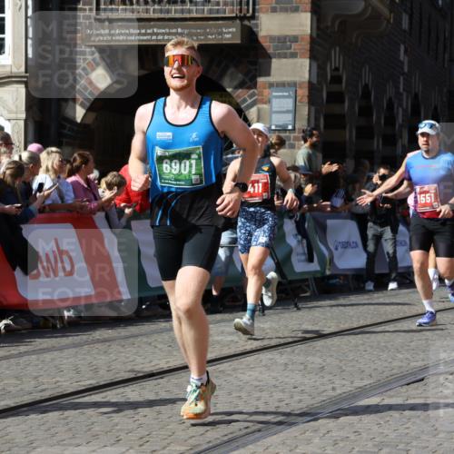 13.09.2026 - 21. swb-Marathon Bremen Strokosch-Dieckow http://msf.ph/oto/10339430 13.09.2026 13:20:18 Ziel 205, 411, 431, 495, 511, 1053, 1058, 1252, 1390, 1537, 1551, 1972, 2343, 2807, 2903, 3240, 3319, 3411, 3690, 4101, 4287, 5340, 5389, 5813, 5837, 6663, 7404, 7488, 7531, 8263, 9082, 13192, 201, 232, 334, 1197, 1528, 1646, 2493, 2577, 2953, 3813, 4351, 4358, 5137, 5450, 5493, 6495, 6496, 8178, 9047, 9721, 9949, 13222 meine-sportfotos.de